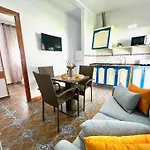 Apartamentos Los Mellizos